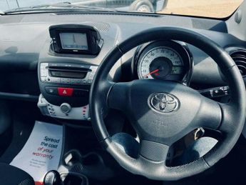 Toyota AYGO 1.0 VVT-i Go Euro 5 5dr