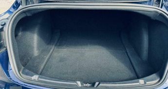 Tesla Model 3 (Dual Motor) Long Range Auto 4WDE 4dr