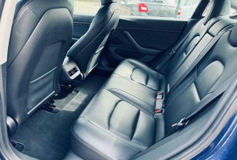 Tesla Model 3 (Dual Motor) Long Range Auto 4WDE 4dr