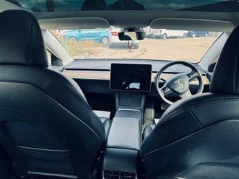 Tesla Model 3 (Dual Motor) Long Range Auto 4WDE 4dr