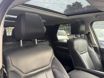 Land Rover Discovery 2.0 SD4 Landmark Edition SUV 5dr Diesel Auto 4WD Euro 6 (s/s) (2