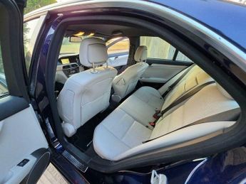 Mercedes-Benz C Class 1.8 C180 BlueEfficiency Sport G-Tronic+ Euro 5 (s/s) 4dr