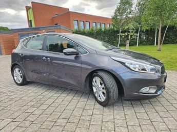 Kia Ceed 1.6 CRDi 2 Auto Euro 5 5dr