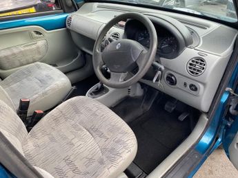 Renault Kangoo EXPRESSION 16V E4
