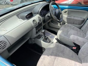 Renault Kangoo EXPRESSION 16V E4