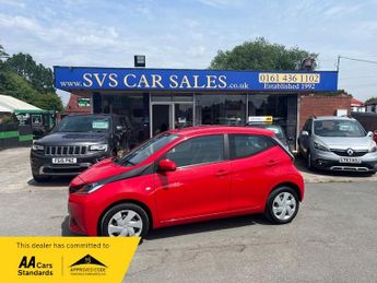 Toyota AYGO 1.0 VVT-i x-play Hatchback 5dr Petrol Manual Euro 6 (71 ps)