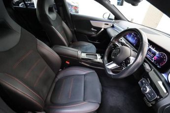 Mercedes CLA CLA 200 AMG LINE EXECUTIVE