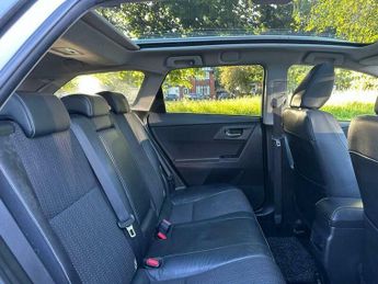 Toyota Auris 1.8 VVT-h Excel Touring Sports CVT Euro 5 (s/s) 5dr