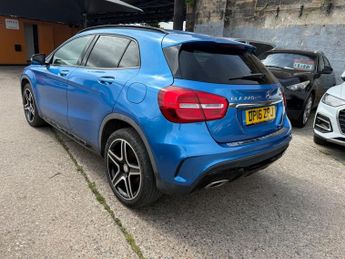 Mercedes-Benz GLA Class GLA 220 D 4MATIC AMG LINE PREMIUM PLUS
