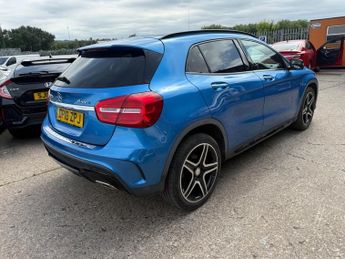 Mercedes-Benz GLA Class GLA 220 D 4MATIC AMG LINE PREMIUM PLUS