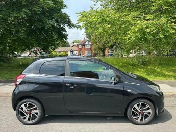 Peugeot 108 1.2 VTi PureTech Allure Euro 5 3dr