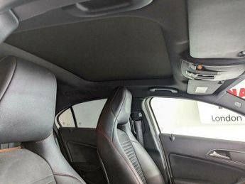 Mercedes-Benz A Class 1.6 A200 AMG Sport 7G-DCT Euro 6 (s/s) 5dr