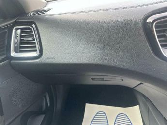Kia Ceed 1.5 T-GDi 3 Sportswagon DCT Euro 6 (s/s) 5dr