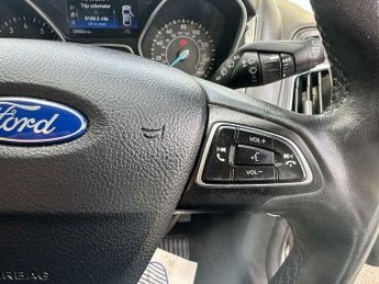 Ford Focus 1.0T EcoBoost Titanium Euro 6 (s/s) 5dr