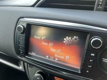 Toyota Yaris 1.33 Dual VVT-i Excel Multidrive S Euro 5 5dr Euro 5