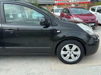 Nissan Note 1.6 16V Tekna Auto Euro 4 5dr