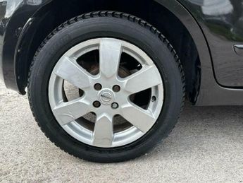 Nissan Note 1.6 16V Tekna Auto Euro 4 5dr