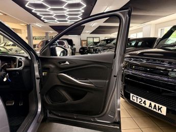Vauxhall Grandland GS [SAT NAV & REVERSE CAMERA]
