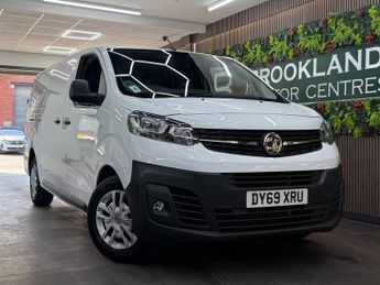 Vauxhall Vivaro L2H1 2900 DYNAMIC S/S [STUNNING EXAMPLE]