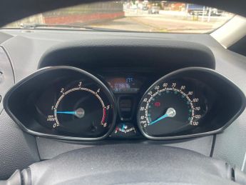 Ford B-Max 1.5TDCi 75PS Zetec