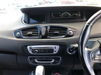 Renault Scenic 1.5 dCi Dynamique TomTom EDC Euro 5 5dr