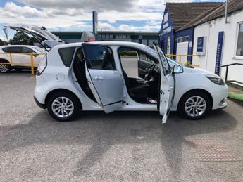 Renault Scenic 1.5 dCi Dynamique TomTom EDC Euro 5 5dr