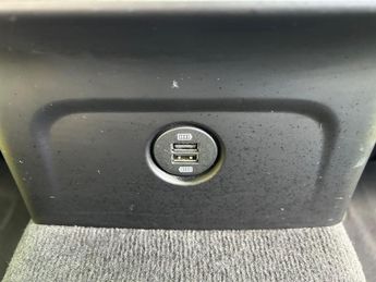 Porsche Macan D S PDK 1 FORMER KEEPER FROM NEW FULL SERVICE HISTORY ULEZ COMPL