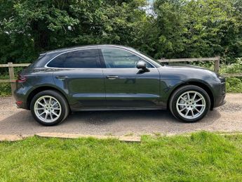 Porsche Macan D S PDK 1 FORMER KEEPER FROM NEW FULL SERVICE HISTORY ULEZ COMPL