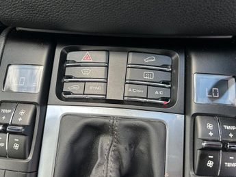 Porsche Macan D S PDK 1 FORMER KEEPER FROM NEW FULL SERVICE HISTORY ULEZ COMPL