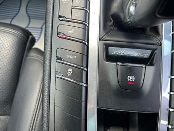 Porsche Macan D S PDK 1 FORMER KEEPER FROM NEW FULL SERVICE HISTORY ULEZ COMPL