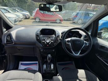 Ford B-Max TITANIUM