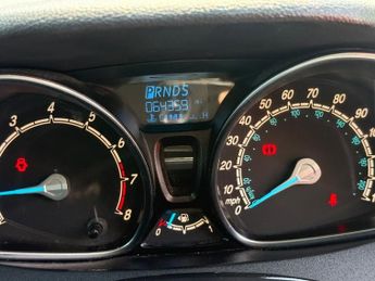 Ford B-Max TITANIUM