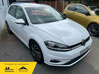 Volkswagen Golf MATCH TSI EVO DSG
