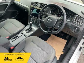 Volkswagen Golf MATCH TSI EVO DSG