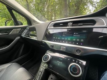 Jaguar I-PACE SE