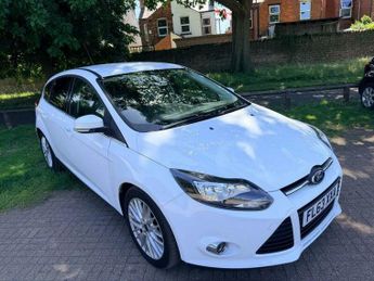 Ford Focus 1.6 Zetec Powershift Euro 5 5dr