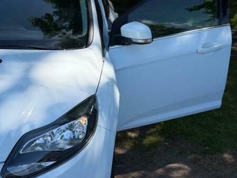 Ford Focus 1.6 Zetec Powershift Euro 5 5dr