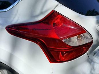 Ford Focus 1.6 Zetec Powershift Euro 5 5dr