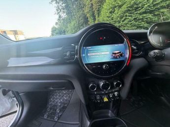 MINI Hatch Cooper SE 32.6kWh Level 1 Auto 3dr