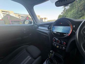 MINI Hatch Cooper SE 32.6kWh Level 1 Auto 3dr