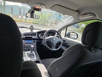 Peugeot 3008 1.6 e-HDi Active EGC Euro 5 (s/s) 5dr