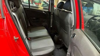 Vauxhall Corsa 1.4i 16v SE 5dr (a/c)