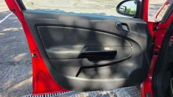 Vauxhall Corsa 1.4i 16v SE 5dr (a/c)
