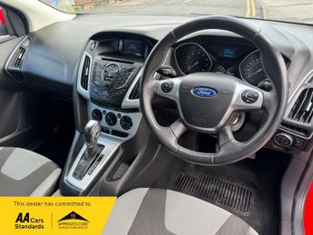 Ford Focus 1.6 Zetec Powershift Euro 5 5dr