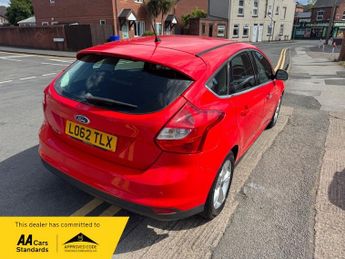 Ford Focus 1.6 Zetec Powershift Euro 5 5dr