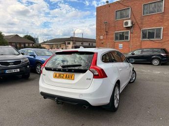 Volvo V60 2.4 D5 SE Lux Nav Geartronic Euro 5 5dr