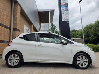 Peugeot 208 ACCESS PLUS