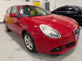 Alfa Romeo Giulietta 2.0 JTDM-2 Lusso Euro 5 (s/s) 5dr