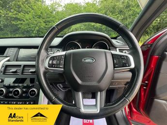 Land Rover Discovery Sport TD4 HSE BLACK