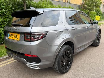 Land Rover Discovery Sport R-DYNAMIC SE